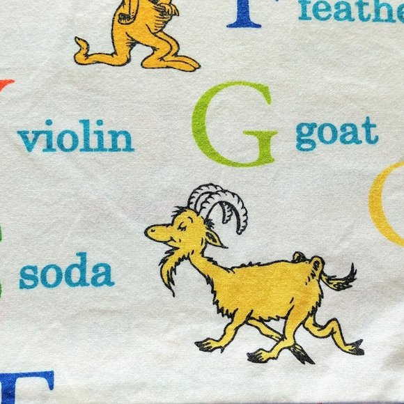 Large Dr Seuss Alphabet Pillowcase - Picture 10 of 12